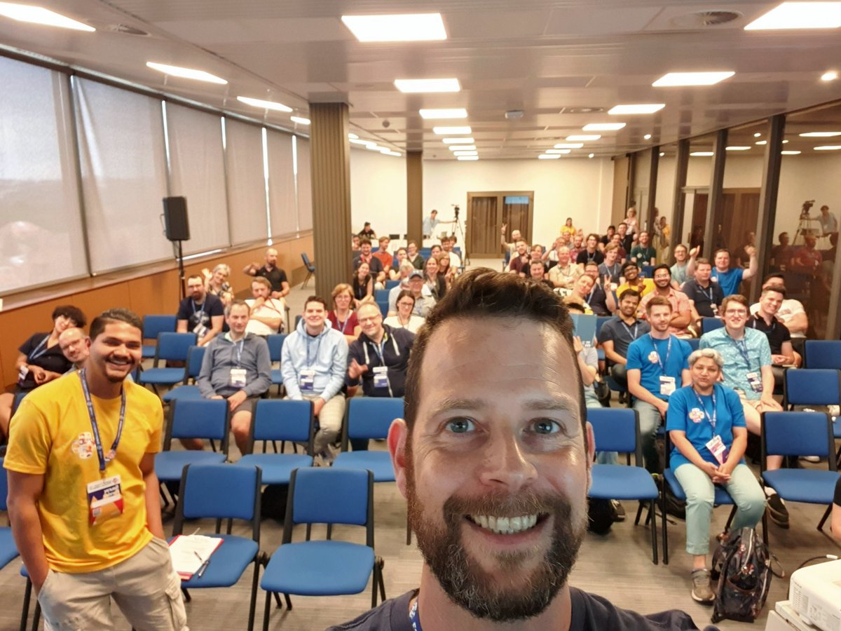 petervidos's tweet image. Another incredible @europython experience in the books! Being back here to present how to build interactive reports and dashboards in #streamlit with #ipyvizzu was a privilege, and the audience loved it! Plus, engaging with curious faces at the OSS tables made my day. 🙌👨‍💻📊