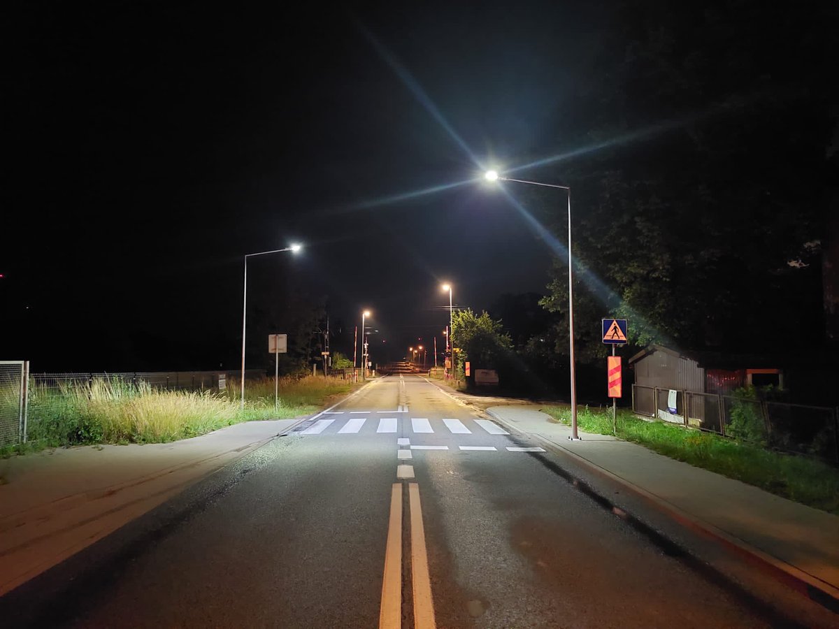 GDDKiA_Szczecin's tweet photo. Na #DK37 i #DK6 w miejscowościach #Darłowo #Sęczkowo, #Malechowo ,#Pękanino , #Karwice, #Bobrowic i #Warszkowo w woj. #zachodniopomorskim ukończyliśmy budowę 25 doświetleń przejść dla pieszych. Na koniec lipca planowane jest zakończenie prac w #Sławnie. https://t.co/VMClOgW6XA