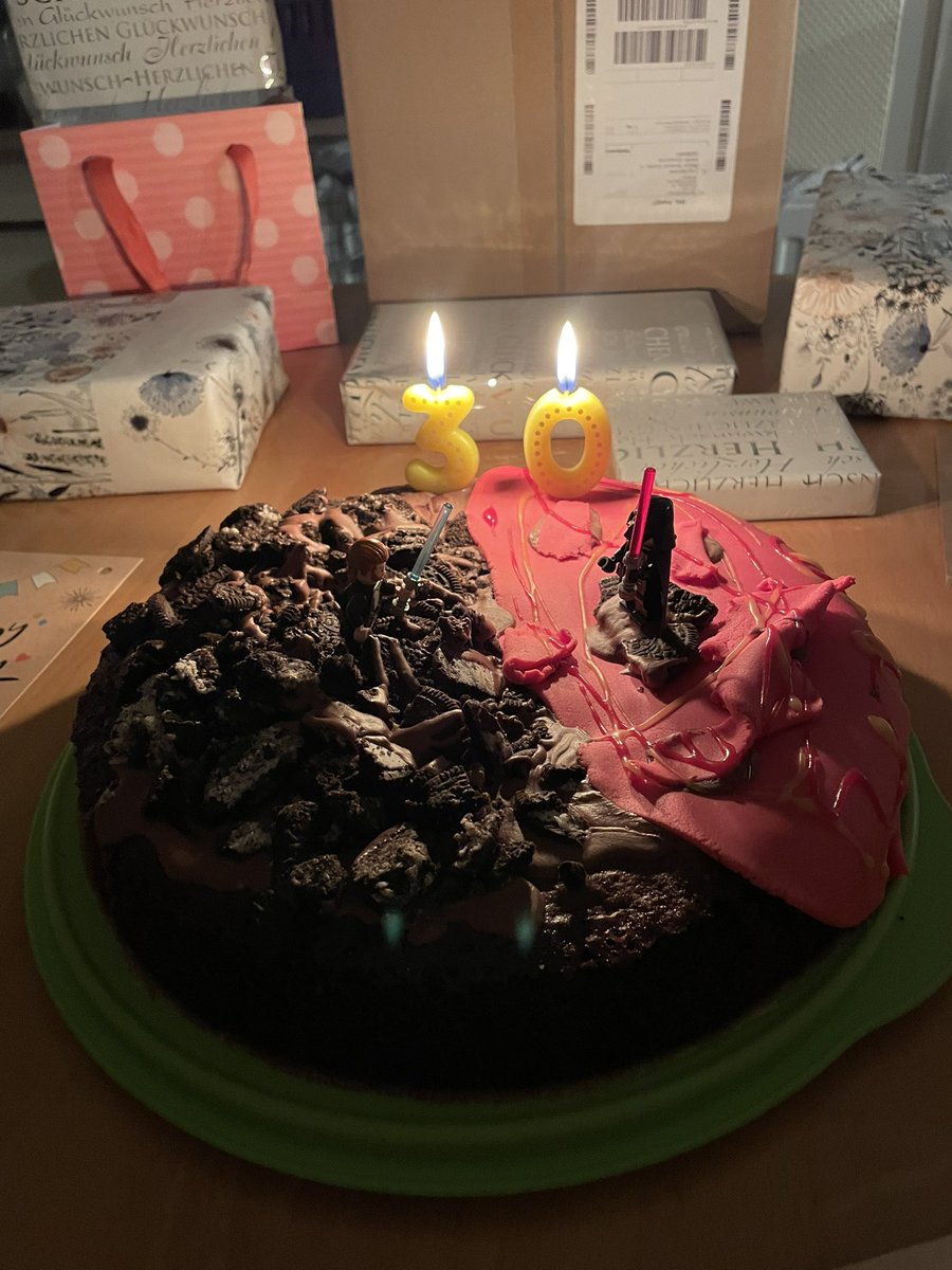 pauljohnYT's tweet photo. Ya boy turned 30 today, I feel so old now😅 
My girlfriend made a special cake😍💪 https://t.co/NqJPIV7PTA