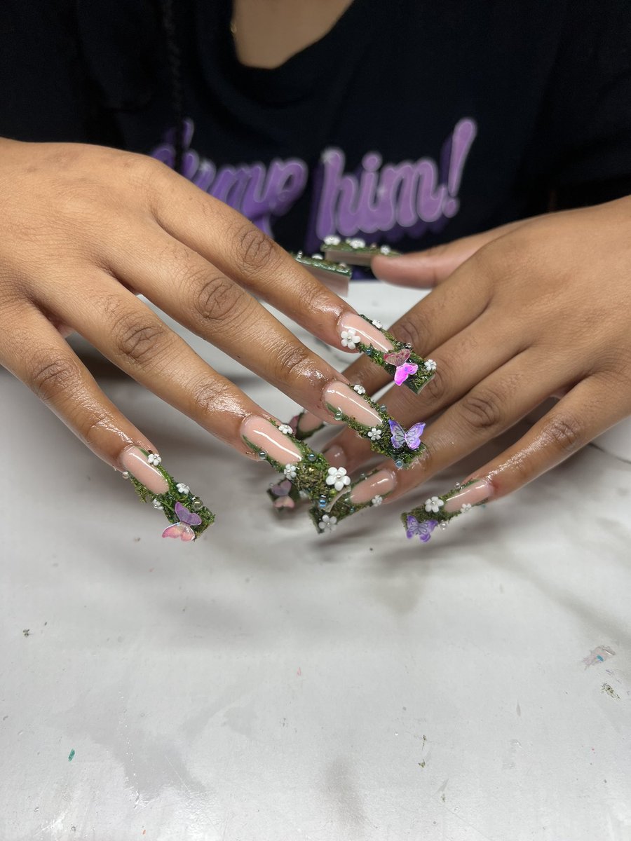 asiap124's tweet photo. I ATEEEE this trend😍😩 insta: @ 11strokesbya 🫶🏼 https://t.co/8C8G8jRtuu