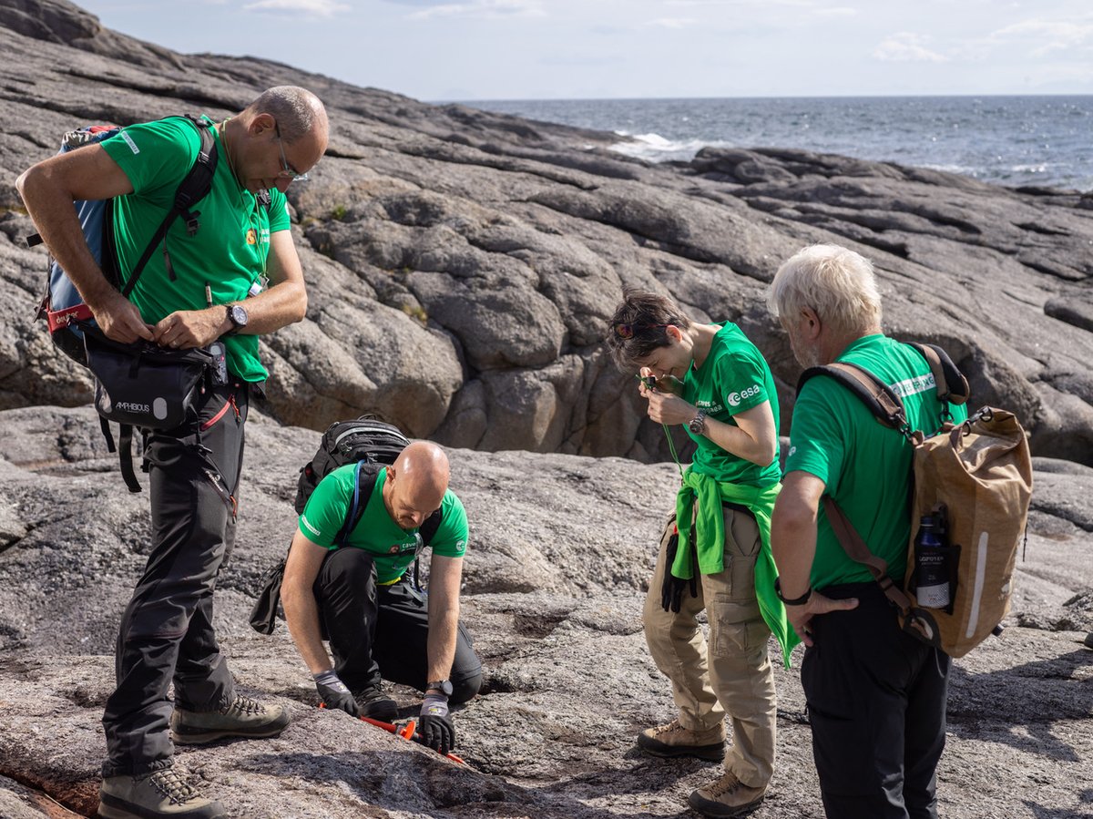 To me the #Moon has something mystical. It's fascinating to imagine a human research base up there!

The journey #ForwardToTheMoon starts on #Earth. @ESA's training on lunar geology preserves my intuition &amp; skills to explore remote, lunar-like environments. #InternationalMoonDay