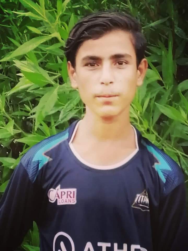 Shabbir_Baloch's tweet photo. بلوچ طالبعلموں کی جبری گمشدگیوں میں اضافے کی نئی لہر اور دوسری جانب جامعات میں آمرانہ پالیسیوں کے زریعے انتظامی مسائل اور ذہنی ہراسمنٹ کا شکار بنانا ریاستی اداروں کی ایک منظم پالیسی دکھائی دے رہی ہے جس کا واحد مقصد بلوچ طالبعلموں کو تعلیم اور شعوری سرگرمیوں سے دور کرنا ہے۔ https://t.co/ePLrttP22Z