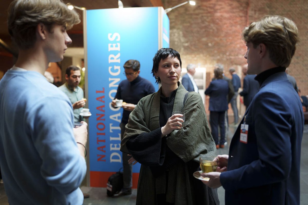 deltaprogramma's tweet image. Merijn Verhelst adviseerde samen met andere studenten en young professionals de deltacommissaris: “ga aan de slag met een generatietoets”.  #deltaprogramma

magazines.deltaprogramma.nl/deltanieuws/20…