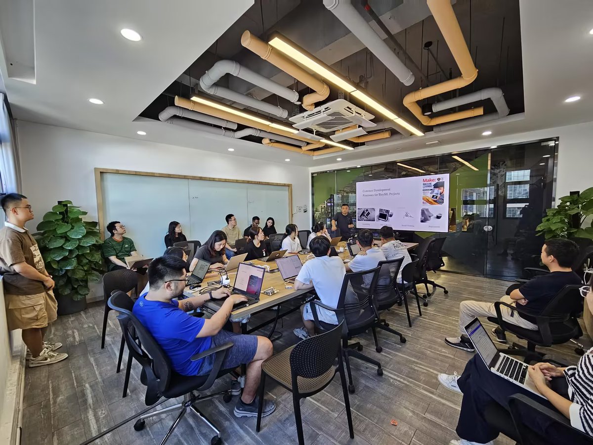 Seeed Studio tweet media