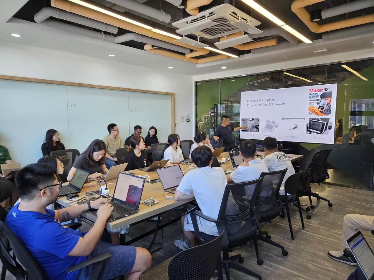 Seeed Studio tweet media