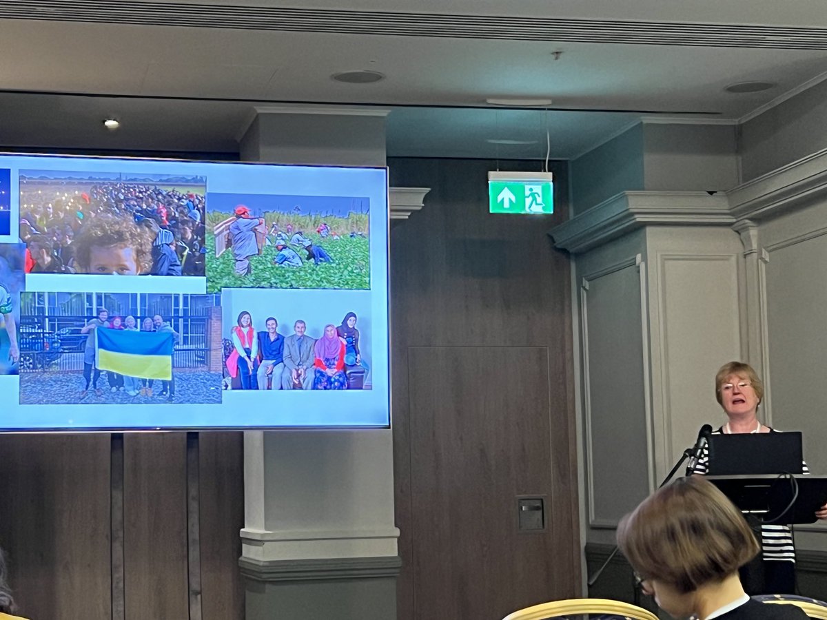 FrancesMair's tweet image. ⁦@odo_kate⁩ ⁦@gppcglasgow⁩ #SAPC2023 talking about #migrants #asylumseekers and #multimorbidity #MCCs