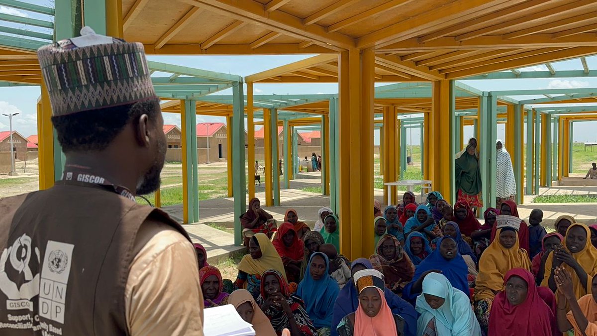 giscorng's tweet photo. utilizing local resources.
As part of this project, GISCOR &amp; @UNDP distributed 1000 briquette making tools and 10,000 Naira to each beneficiary. Additionally, Village Savings and Loan Associations (VSLAs) were introduced to enable savings mobilization and https://t.co/eXY7DU60bE
