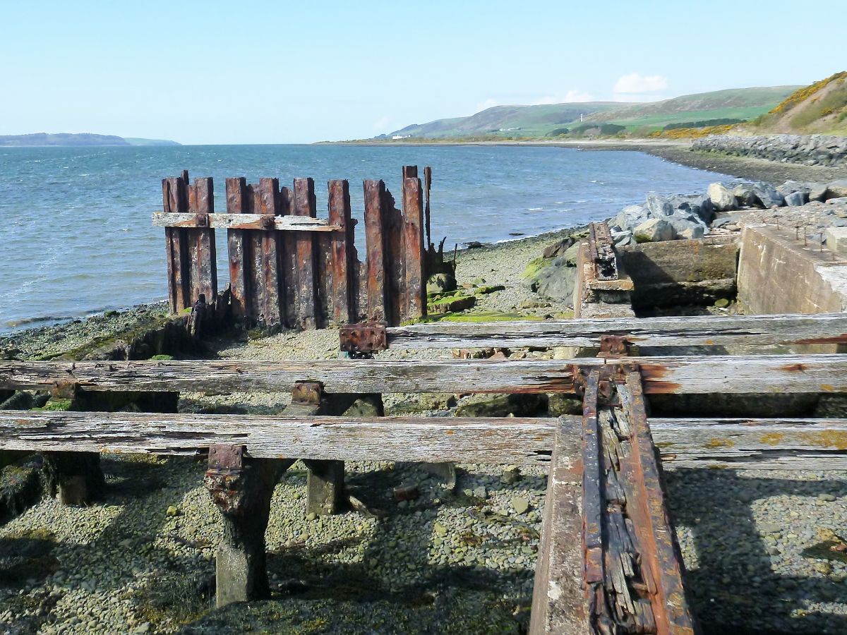 Solwaytweets's tweet photo. @CoastArch are looking for volunteers to help survey the heritage of Loch Ryan coast, 8-13 August. More info at https://t.co/FzRG4X6szH https://t.co/uV5WeQezty