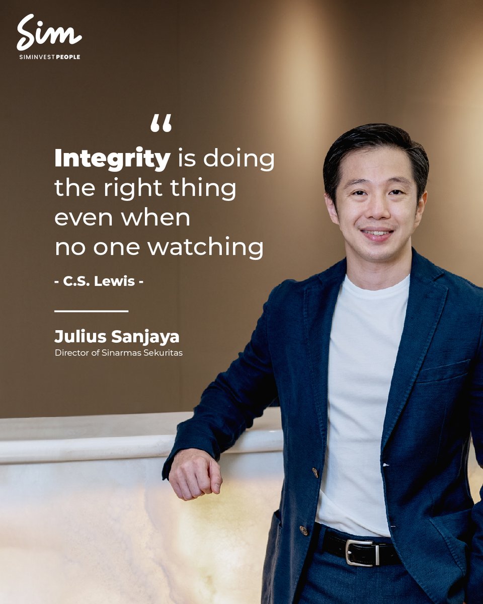 SimInvestPeople's tweet photo. Hi Bestie sudah tahu belum kalau ada Enam Nilai Sinar Mas ?
Pertama kita bahas dulu Nilai (value) Integritas, ada quotes menarik nih yang dipilih oleh salah satu Direksi Sinarmas Sekuritas mengenai Integritas.
Jadi wajib banget kita implementasikan nilai Integritas ini ya bestie https://t.co/dR2mhmDgEW