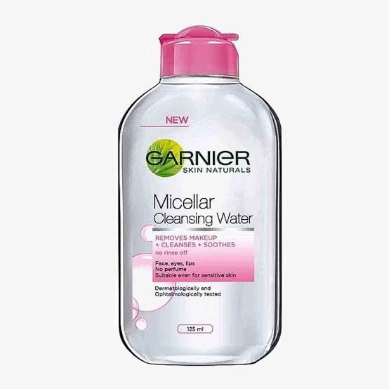 angelbvtr's tweet photo. what's the best make up remover? 

no                                               yes https://t.co/laPtcrlC83