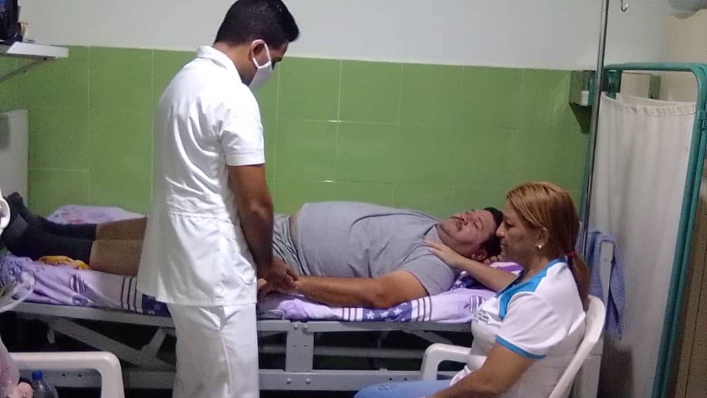 El desarrollo del internacionalismo ha sido un principio que caracteriza a la salud pública cubana.

#ConTodosLaVictoria 🤎
#70Moncada 🤎
#CubaPorLaVida🤎