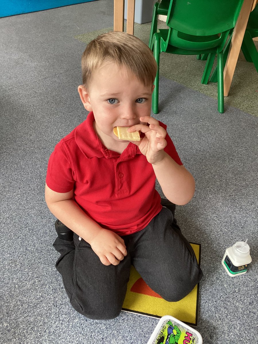 tyisafinfants's tweet photo. What a fantastic last day in Nursery!! 😃
We had special certificates for 100% attendance, cheese and biscuits for our snack and even managed to release our beautiful butterflies in time for the holidays. 🦋
Thank for all our wonderful gifts, have a great summer everyone! 🏖 https://t.co/yuMalm9VTl