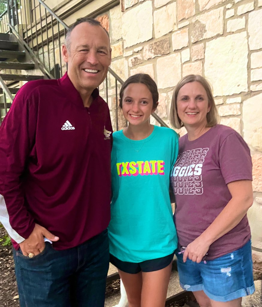 𝙺𝚎𝚕𝚕𝚢 𝙳𝚊𝚖𝚙𝚑𝚘𝚞𝚜𝚜𝚎 tweet media