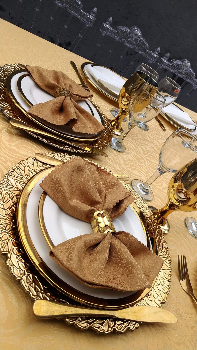 HopeEvents1's tweet photo. Vous avez besoin de louer du matériel  pour votre événement ? Faites nous savoir 
Chaises ,table, gazon , backdrop , couverts et autres....
Num: 694834439 https://t.co/72K7OCnnX0