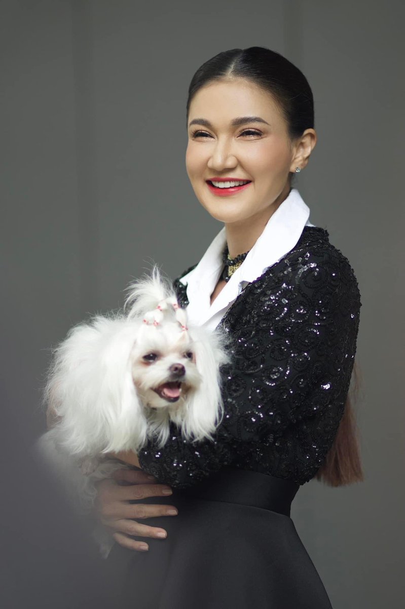 Anne141014's tweet photo. ❤️🥰🐶❤️
#พี่บลีกำลังใจของหม่ามี๊คนสวย
#ทำงานสู้ๆนะคะ✌️
#annsirium #แอนสิเรียม
#chablispukdee #ชาบลี
@Annsirium @Chablispukdee https://t.co/e92Gd6sCcc