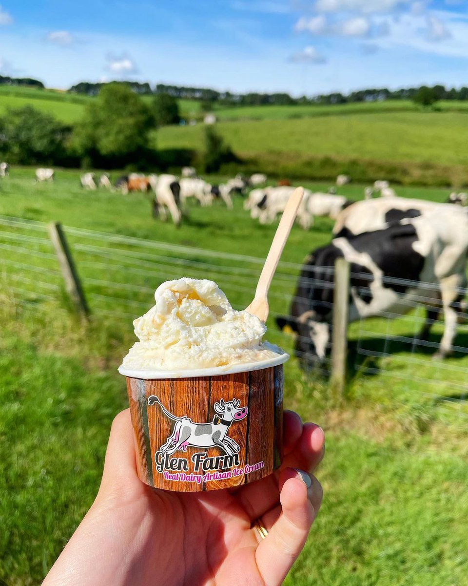 VisitScotland's tweet photo. What's summer in #Scotland without some local ice cream?! 🍦🍨  Share YOUR recommendations below!🖊️💭

📍 Giacopazzi’s Gelato  📷 IG/the_mackem_foodie
📍 The Little Parlour  📷 IG/littleparloursq
📍 S. Luca's 📷 IG/vava_zoom
📍 The Milk Barn 📷 IG/_sophiescrans https://t.co/wQQB8IR3uW