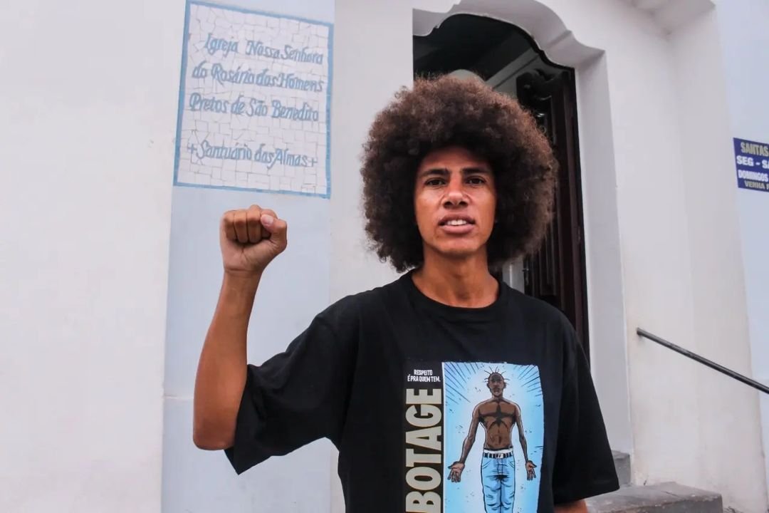 ProfAdelino_'s tweet photo. Justiça e reparação! A cassação do mandato de Moro já tem sido dada como certa. Quando o fato for consumado haverá nova eleição para definir o senador pelo Paraná. @Renatoafjr seria uma candidatura extraordinária, que aponta para renovação e plena representatividade negra. https://t.co/qs3eMjDvh4