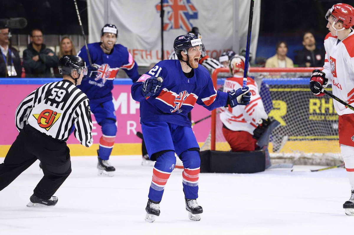 Horrible news to wake up to. Hammy was an incredible person. His skill was something special to watch on the ice. He will be missed deeply. Thank you for the memories hammy.