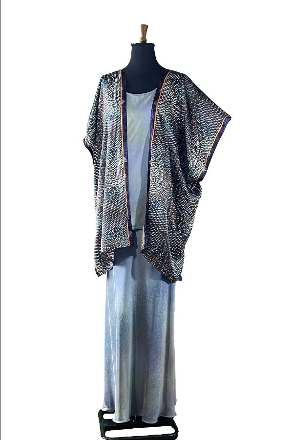 CPLester1's tweet photo. Early alert to our summer sale https://t.co/r8INP4zcfj 

A curated collection of orphaned garments creating new outfits which we will include in a summer sale. If you want know what's  on the list please subscribe at  https://t.co/PDqezWSkt2 https://t.co/QKrdElntsa