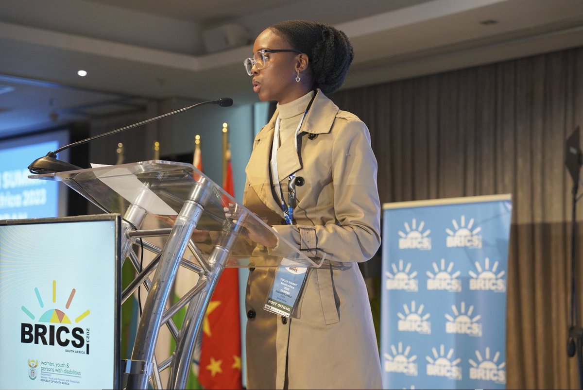 NYDARSA's tweet photo. “Africa’s infrastructure is underdeveloped, which could hinder the flow of trade.”- NYDA Executive Chairperson, Ms. Asanda Luwaca
#BRICS #BRICS2023 #BRICSYouthZA2023 #BRICSYouthSummit9 #BRICSSummit2023 #BRICSYouthInAction #BRICSYouthLeaders #BRICSYouthInclusion #BRICSFutureNow #BRICSYouthNetwork #Mzansi #Durban #eThekwini #Brazil #Russia #China #India #SouthAfrica #ThursdayThoughts #Thursday #thursdaymorning #BRICSInAfrica2023