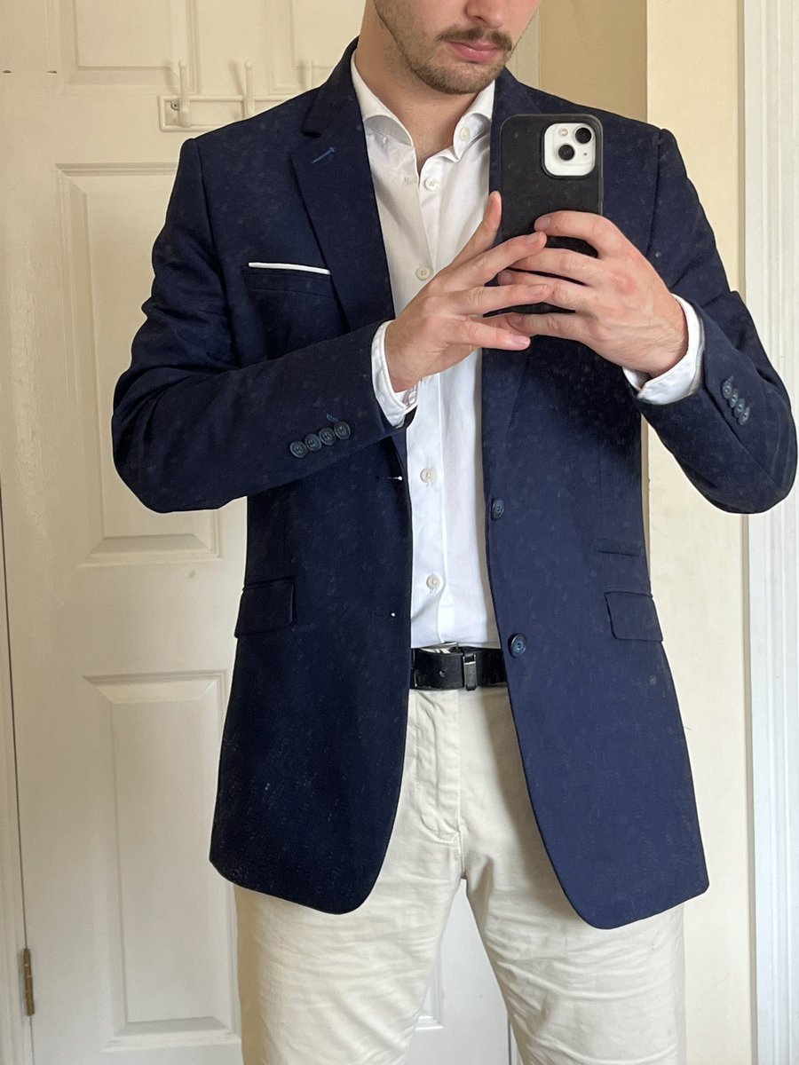 I think we might go tieless today gents!