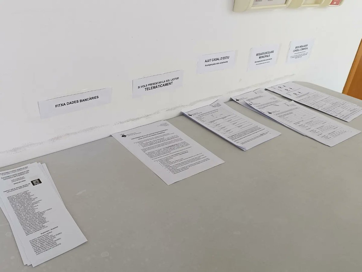 ErcStpere's tweet photo. Quina casualitat que precisament el regidor d'aquesta àrea sigui del partit esmentat.

Gràcies al ciutadà que ens ha alertat i hem pogut anar a comprovar-ho. https://t.co/1IMEHtpSTK