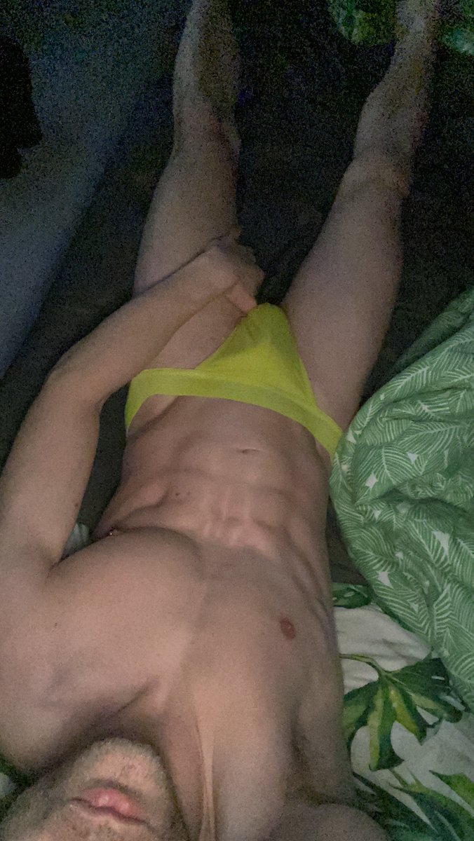 tvelevski's tweet photo. Repost and like and I’ll post the pic with the jockstrap off 💦
#jockstrap #sendnudes #nude #gymbody #bwd #hung https://t.co/WSvyVhYebA