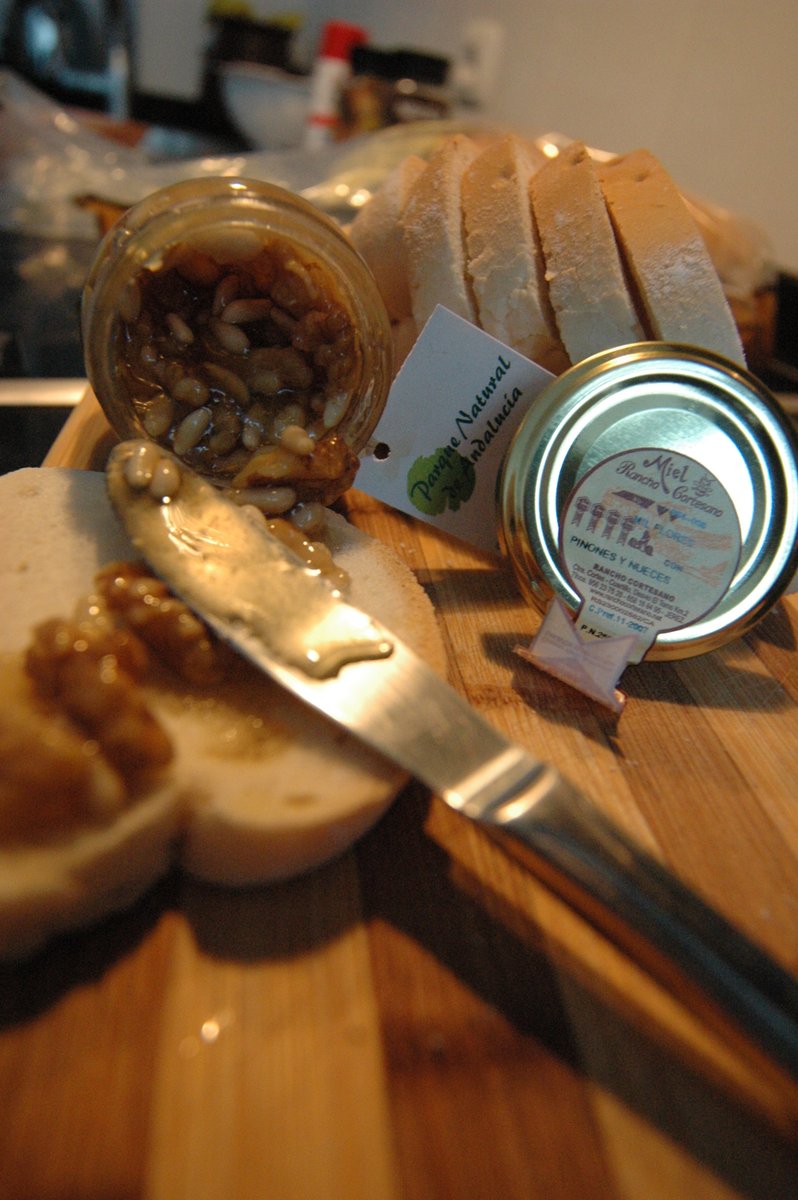 ¡Felicidades al <a href="/museodelamiel/">Museo de la Miel</a> Rancho Cortesano! ¡En Jerez de la Frontera! Enhorabuena por estos 20 años regalándonos una miel increíble 😀 Noticia:  cadiz.cosasdecome.es/los-20-del-ran… Vía <a href="/Cosasdecome/">Pepe Monforte Ariza</a> <a href="/diputacioncadiz/">Diputación de Cádiz</a> <a href="/ciudadjerez/">Ayuntamiento de Jerez</a>