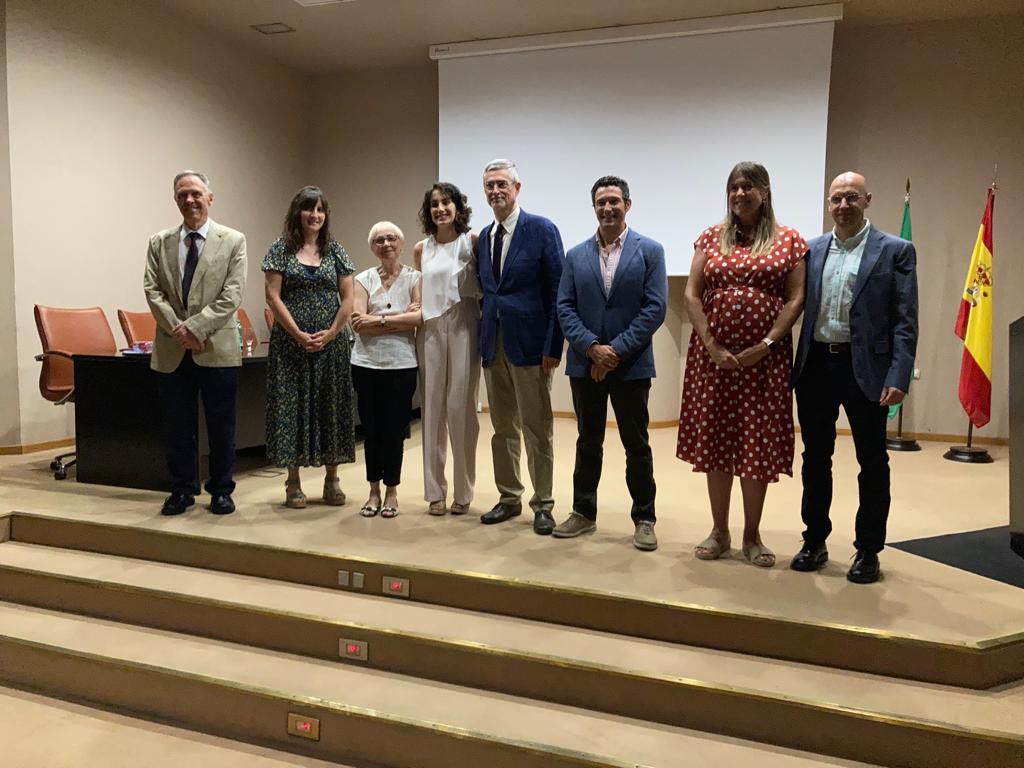 PhD Thesis defence by <a href="/CrisVelazquezS/">Cristina Velázquez Suárez</a>.
Congratulations Cristina!! Excellent presentation and great work!!