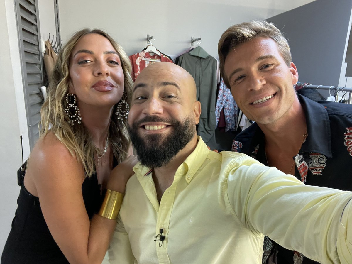 Esta noche a las 22:40h en <a href="/RTVCes/">RTVC</a> estaré en <a href="/UnaMalaNocheTV/">Una Mala Noche RTVC</a> con <a href="/AaronDoGoRo/">Aarón Gómez</a> <a href="/VictorHubara/">Victor Hubara</a> <a href="/palanteTuiter/">Palante Producciones</a> <a href="/Abian__Diaz/">Abián Díaz</a> <a href="/LunaMChef8/">Luna Zacharias</a> <a href="/AlexZacharias_/">AlexZacharias</a> y toda la familia ♥️