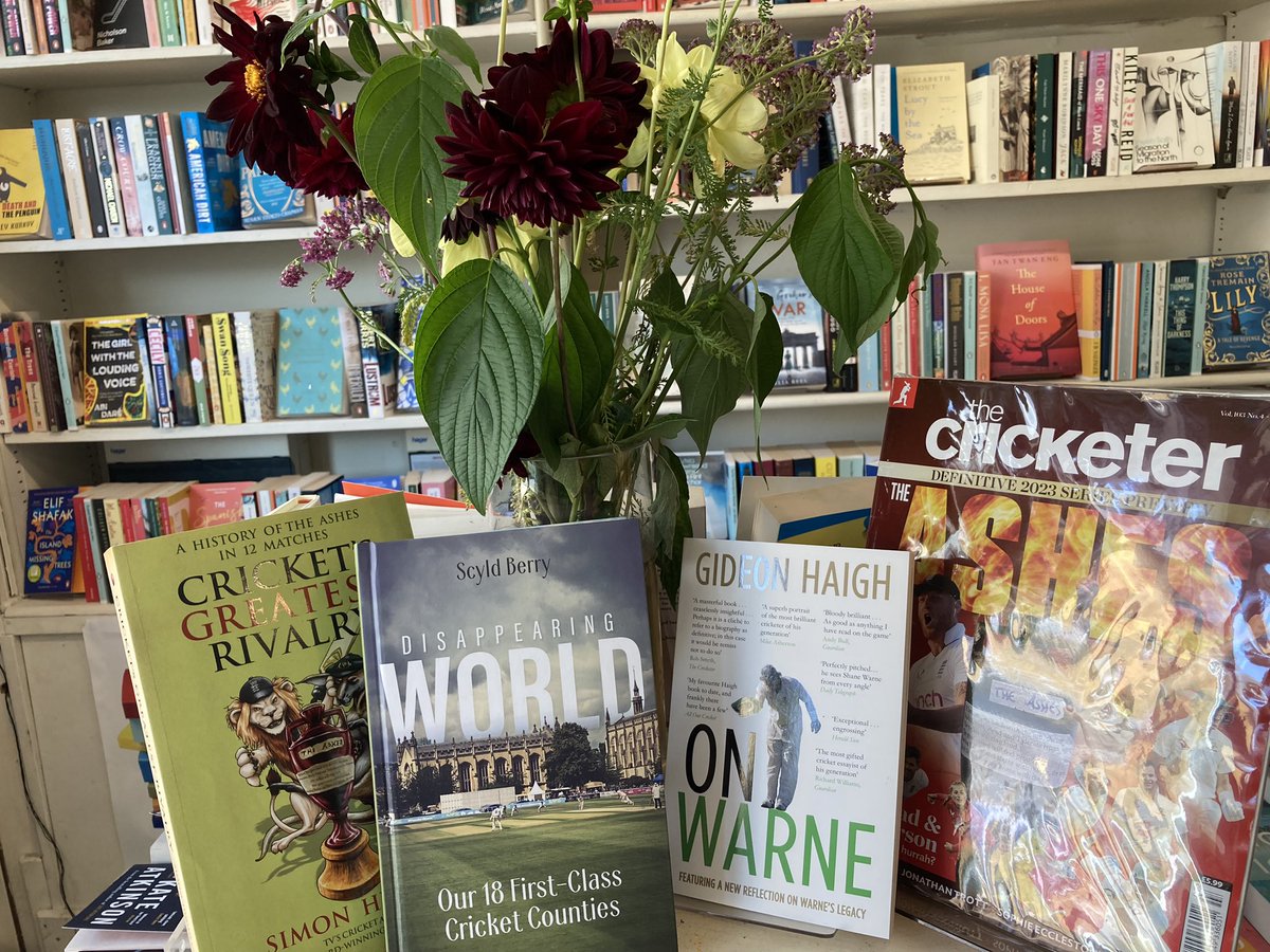 bailhill's tweet photo. Cricket books to the fore at the moment - wonder why?!  @simonschuster @AllenAndUnwin @PitchPublishing @gideonhaigh @swildecricket @theoldbatsman @scyldberry @TheCricketerMag @huwzat #Ashes2023 https://t.co/GY8dPX9AQp