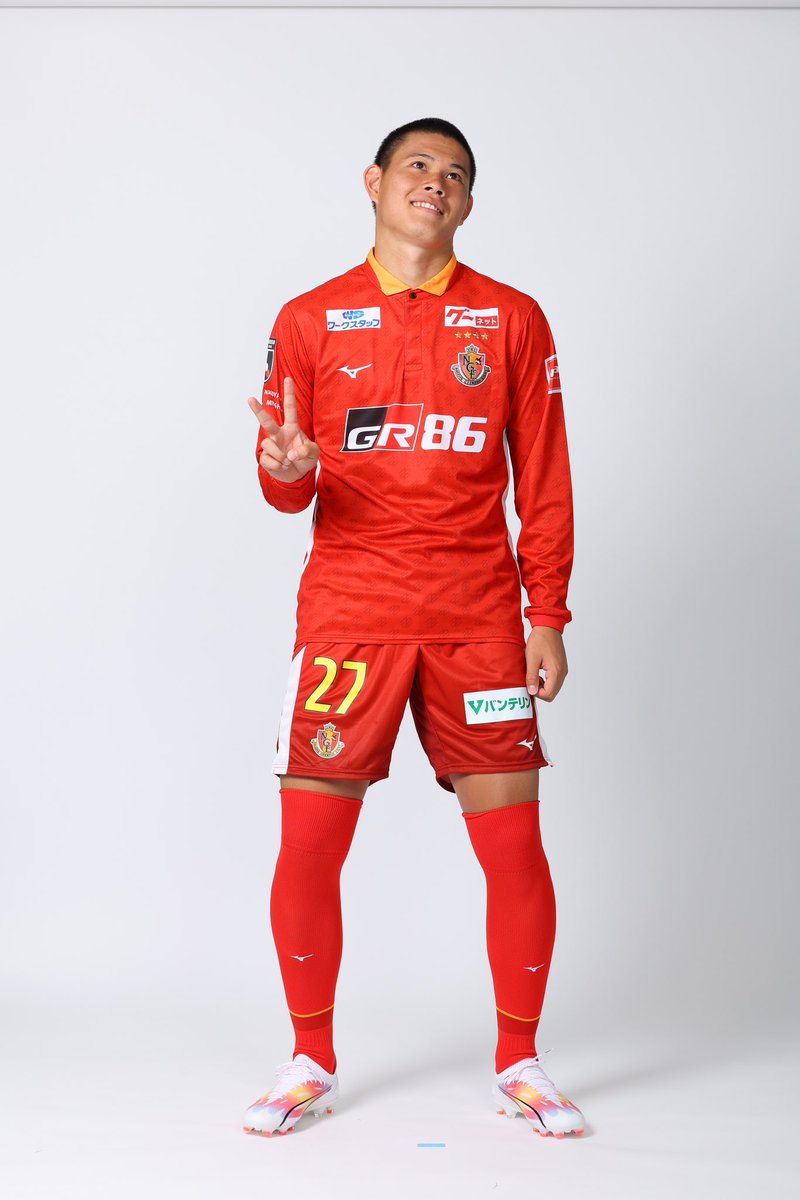 名古屋グランパス　スタッフ　ノースリーブ 名古屋グランパス スタッフ ノースリーブ 名古屋グランパス スタッフ