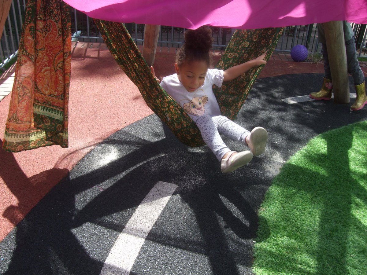 Nursery children continue to enjoy their last days in Nursery. Lots of team work, negotiation, collaboration and having fun.