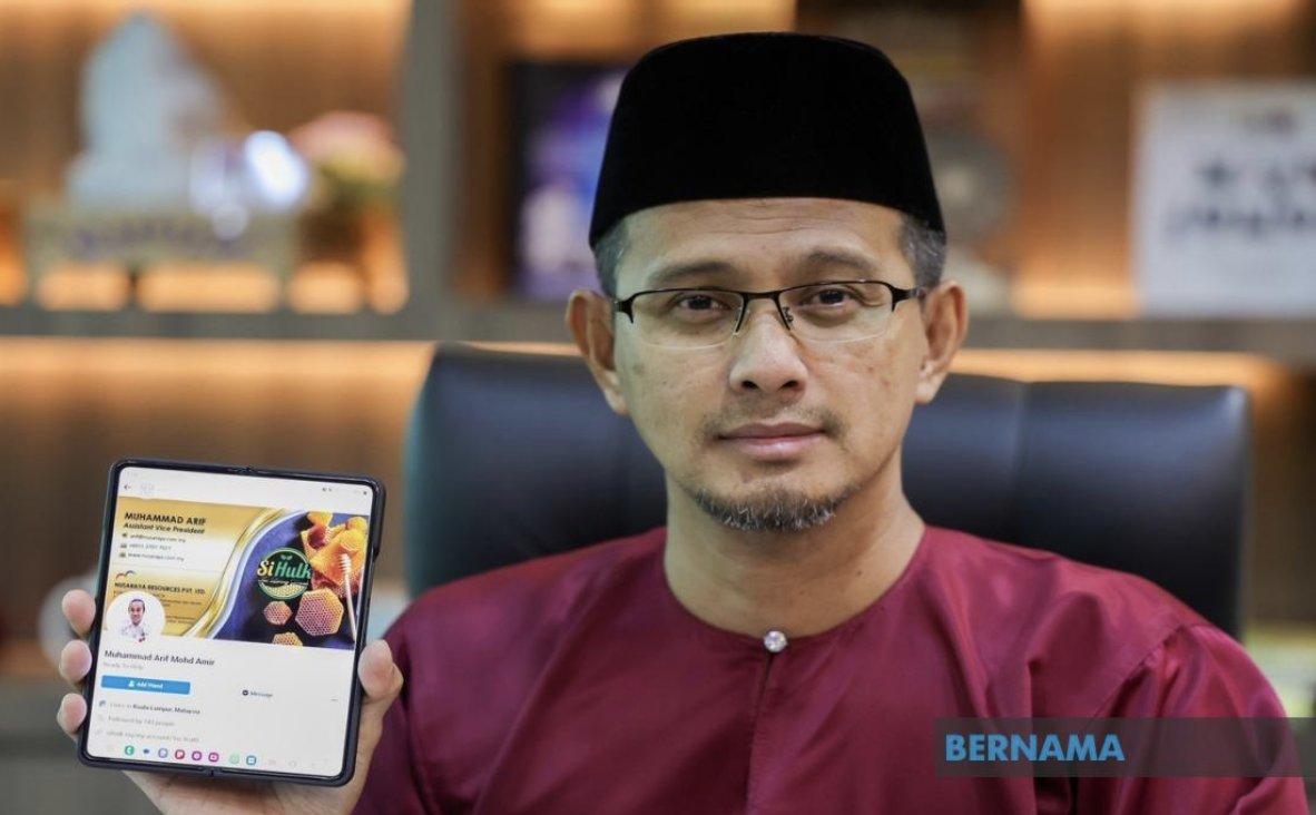 bernamadotcom's tweet photo. Jabatan Agama Islam Negeri Johor, MCMC kerjasama bendung penyebaran ajaran SiHulk

https://t.co/5YJrucOypv

@MCMC_RASMI #ajaransesat #SiHulk https://t.co/qV62iEL076