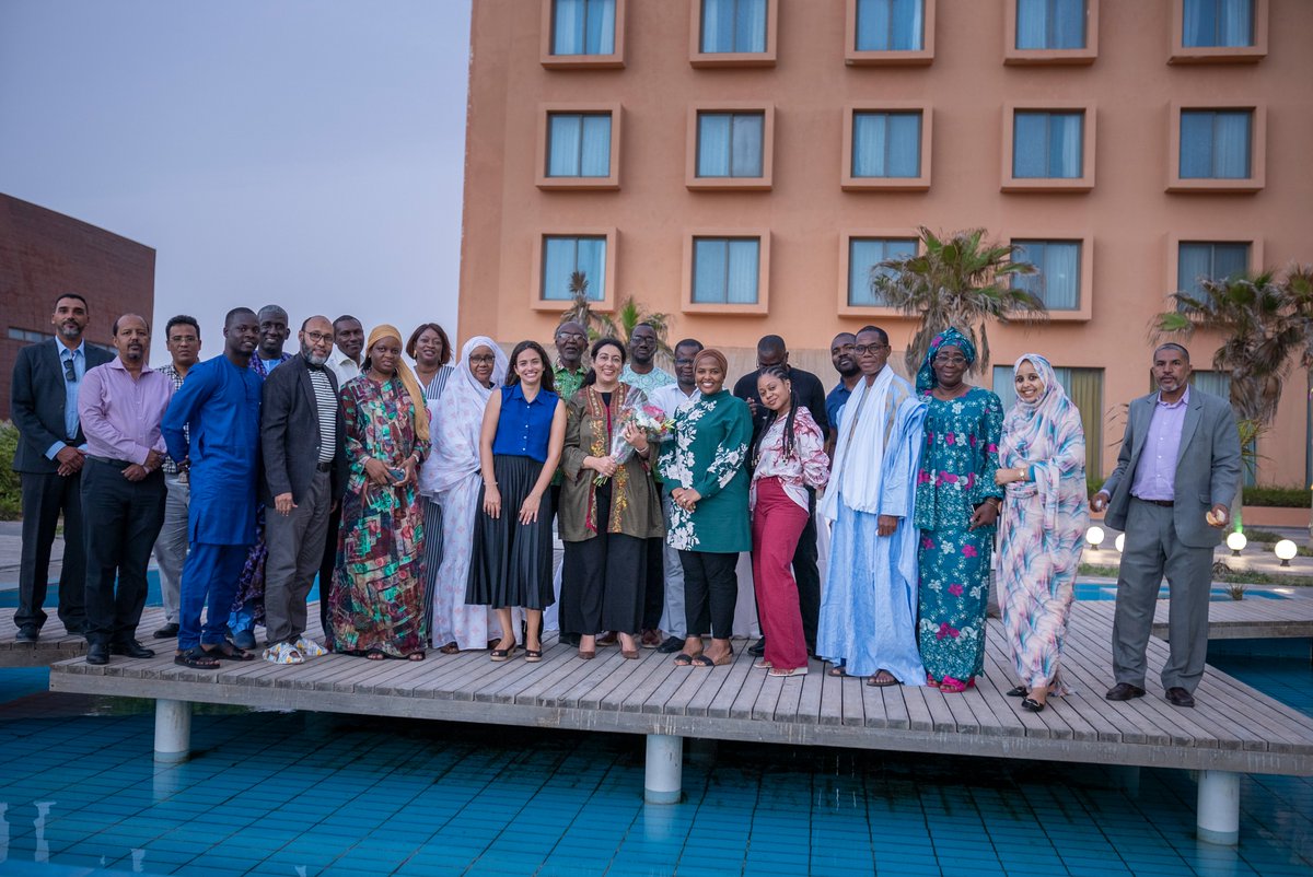 PanascoIsabel's tweet photo. L'équipe de la @Banquemondiale en🇲🇷 s’est réunie pour une retraite pleine de partage.

Ces moments sont essentiels pour renforcer les liens et discuter des priorités, des défis et des opportunités de notre travail au quotidien dont je suis très fière ! 
#MauritaniaDreamTeam! https://t.co/OkOCVkTHtg