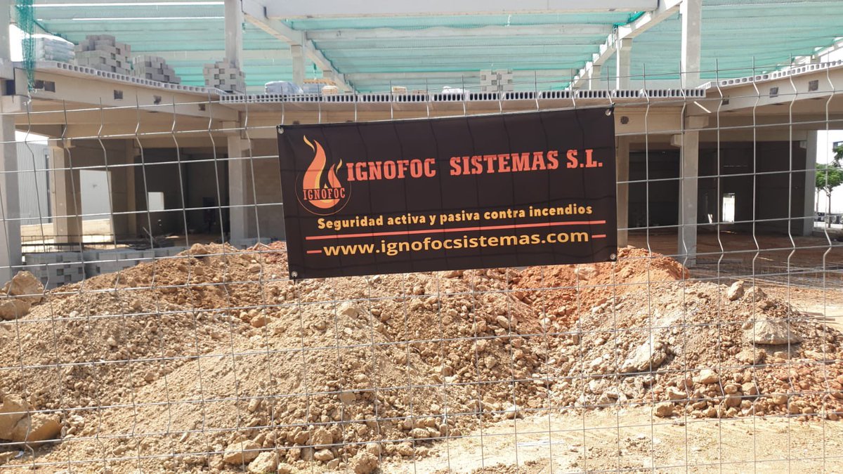 ignofoc's tweet image. Nos adjudican la obra que será la sede europea de una marca de motos . El diseño de la nave será de los más bonitos que veréis ….