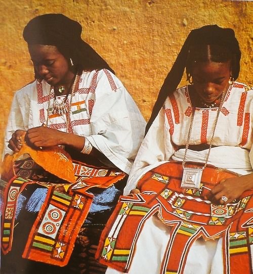 #WOMENSART tweet media