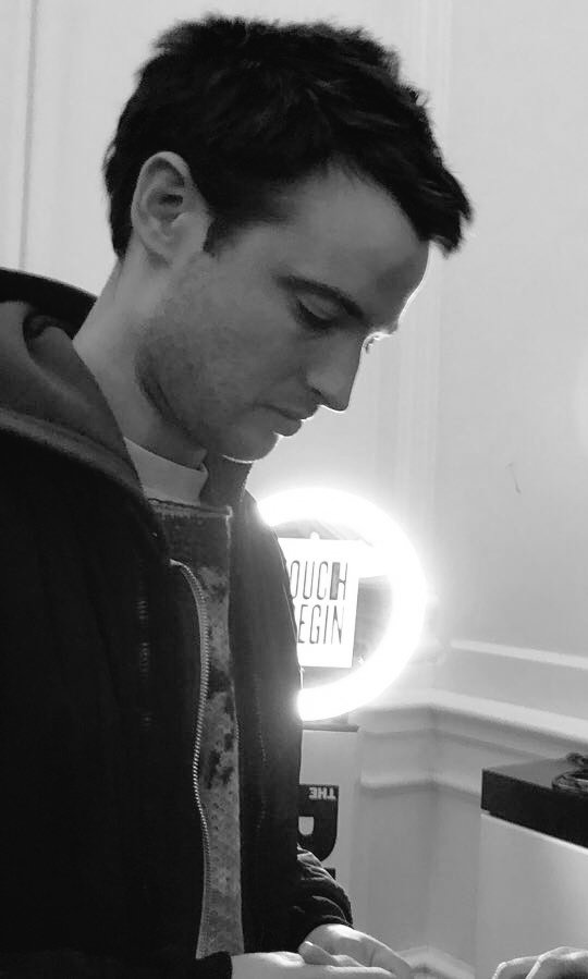 deloftheendless's tweet image. Alright, alright, #TomThursday it is #TomSturridge