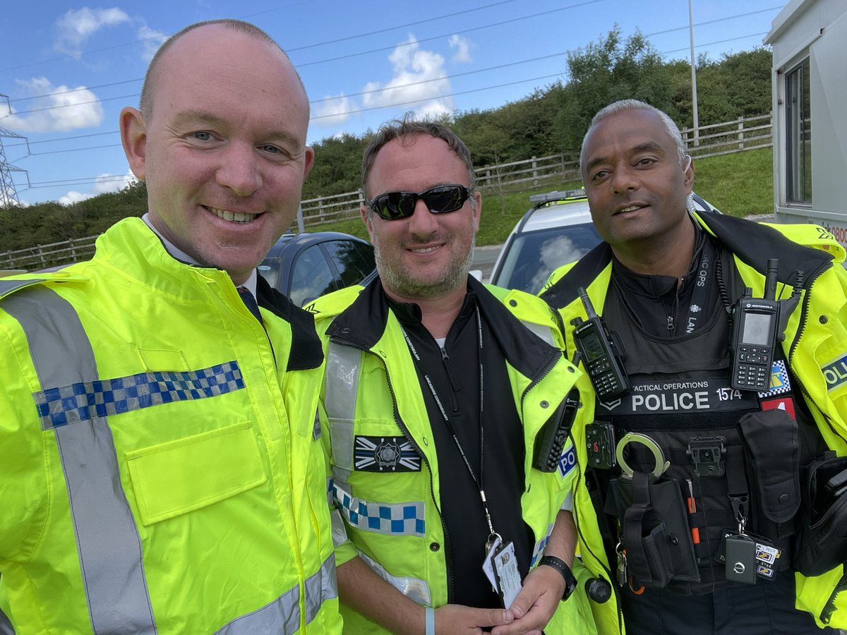 A_J_Snowden's tweet photo. It’s been very much a ‘hi vis’ kind of morning, out with @LancsRoadPolice this morning on a combined operation with some great results (more to follow) - including seeing new crime fighting kit that’s been arriving and now deployed to our roads. https://t.co/0FJDUXvEsg