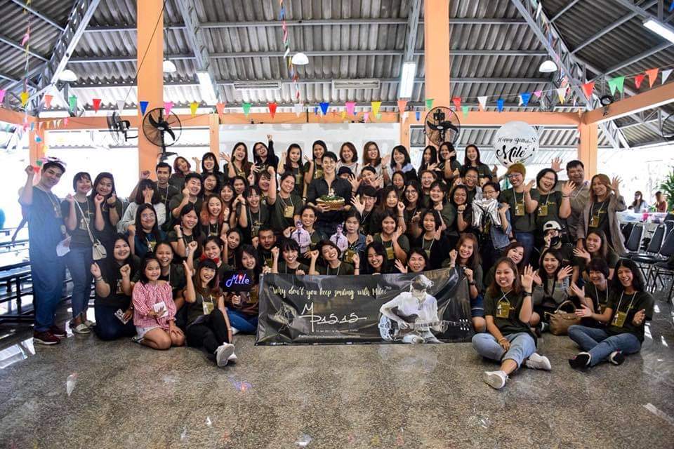 SaithongUmVN's tweet photo. Cảm ơn @milephak_family vì đã luôn đồng hành cùng Mile từ những ngày đầu tiên và đã thật sự trở thành một gia đình, một hậu phương vững chắc của Mile trong suốt hơn 10 năm qua. Cửa hàng nhỏ sẽ học tập và noi theo các chị 💚
THANK YOU MP FAMILY
#MilePhakphum https://t.co/liGzrw165d