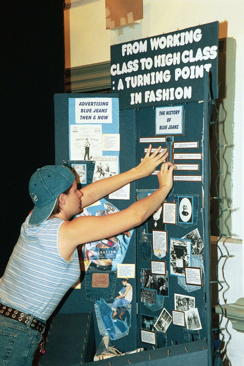 NationalHistory's tweet photo. Today's #TBT comes from #NHD2000, when the theme was #TurningPointsInHistory. Scroll through these photos for some possible #NHD2024 topic inspiration. https://t.co/VCnxb00YkI