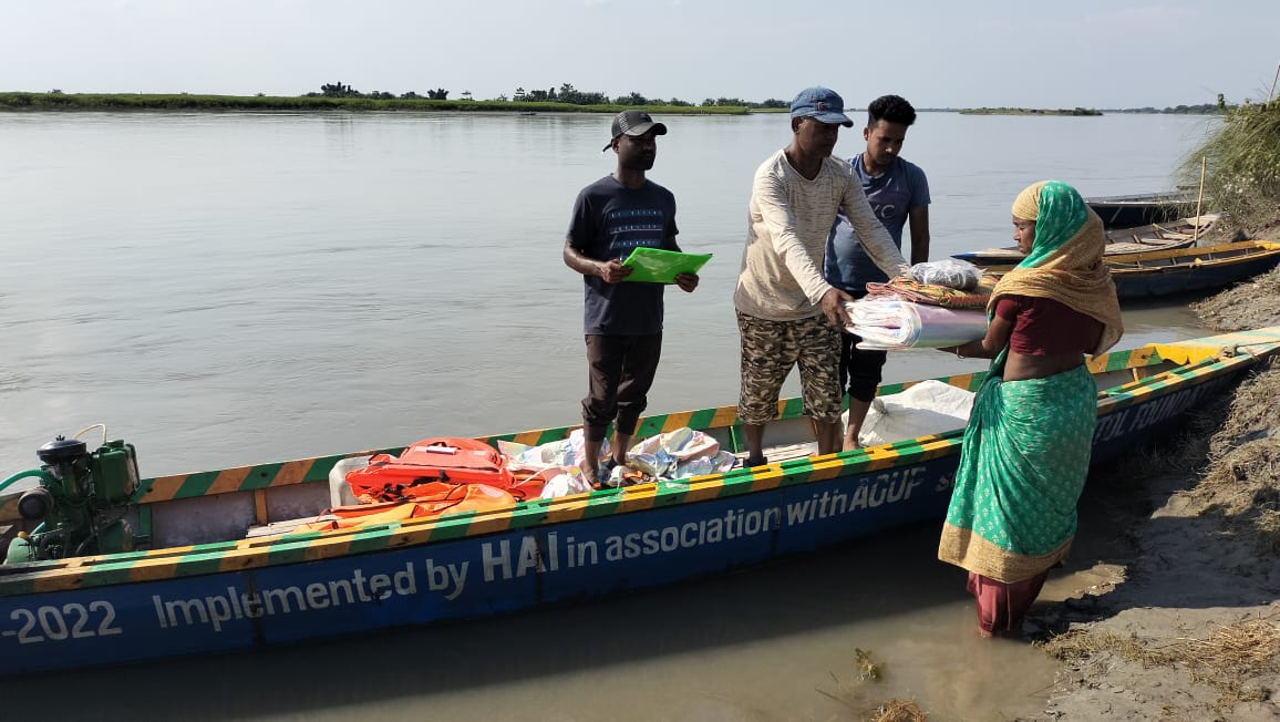humanaidint's tweet photo. AGUP local members are proactively ensuring community safety amid the escalating erosion caused by the Beki river in Jania, Assam, through the #VDRF Task Force for Search and Rescue.
With support from the #VitolFoundation funding, they are reaching out to victims. https://t.co/uLwcS7YmLL