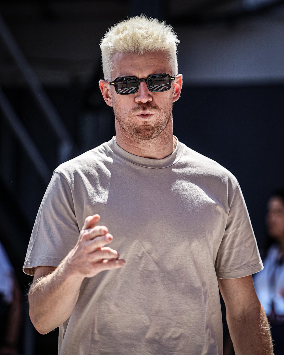 ESPNF1's tweet photo. HulKENberg 😎 https://t.co/QF8lvBQXxu