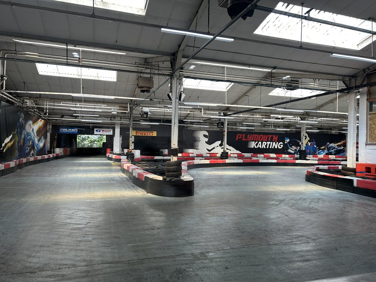 Brilliant morning at <a href="/PlymKarting/">Plymouth Karting</a> , any guesses who was the most competitive?! 🙋🏻‍♀️ <a href="/HelesEnrichment/">Hele's School Extra Curricular & Enrichment</a>