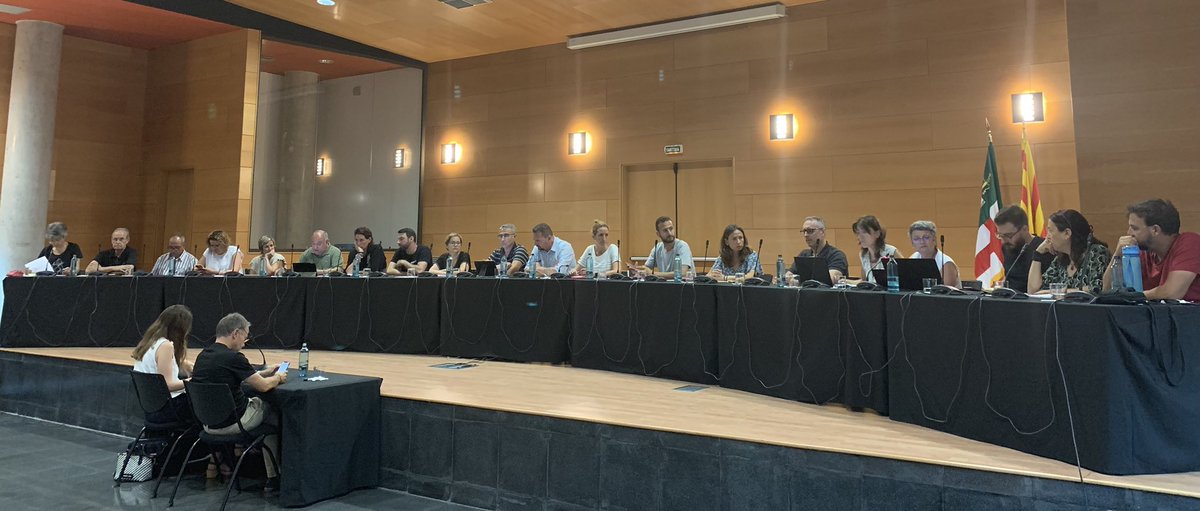 Avui #lesFranqueses ha aprovat la modificació del PGOU per regular la instal•lació d’energia fotovoltaica en sòl no urbanitzable.
La proposta afegeix punts importants per preservar tant el patrimoni històric com la biodiversitat del municipi. 
Més info a lesfranqueses.cat