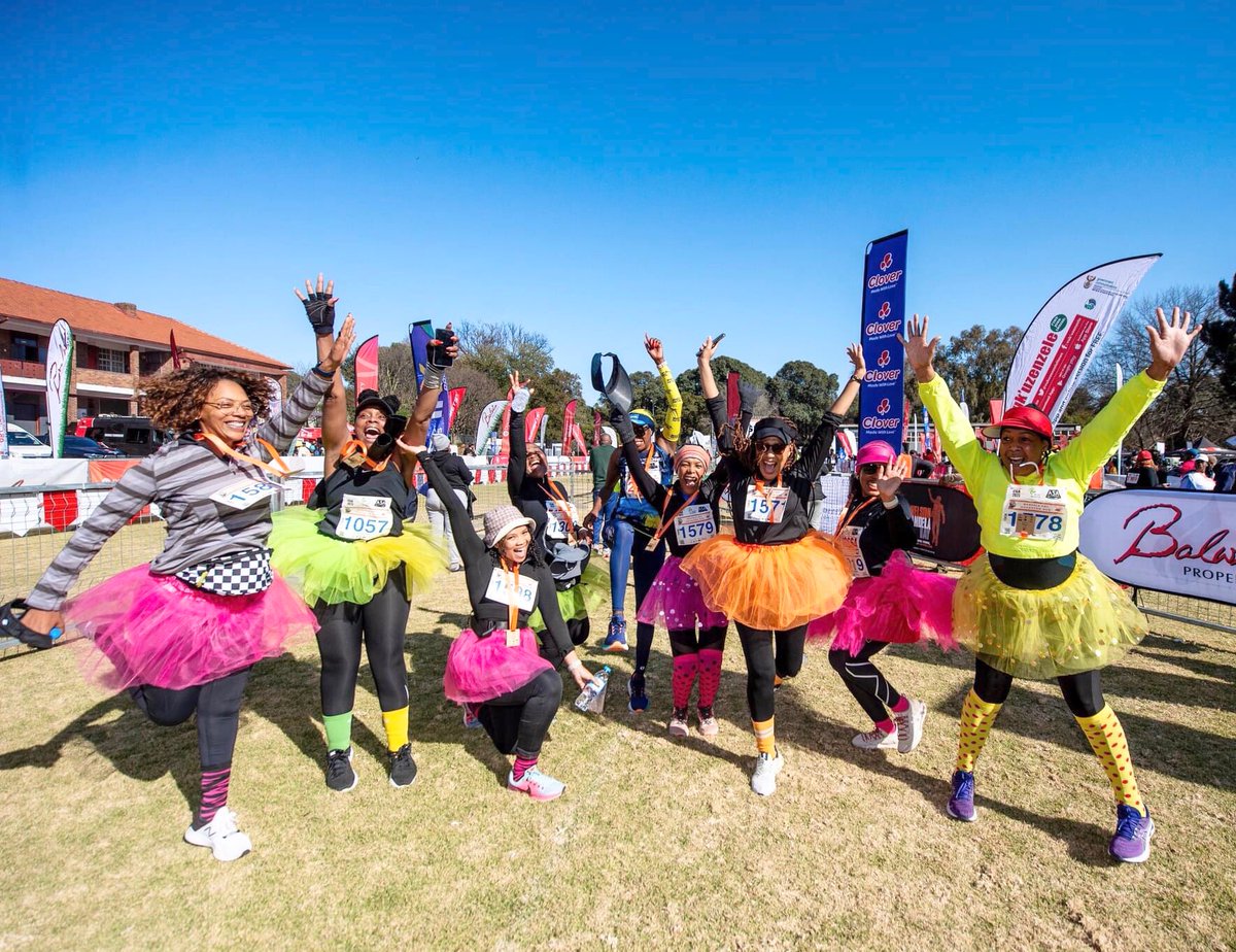 #ThrowBackThursday 🤸🏽‍♂️What a fun opportunity to honour the great old man #Mandela10 

@NelsonMandela @Vitality_SA @CloverWayBetter @Mahindra_SA @visiontactical @Supabets_mzansi @Brand_SA @BalwinProp @Powerfm987 @InxPrime 

#MandelaDay #Runners #TBT #MandelaDay2023