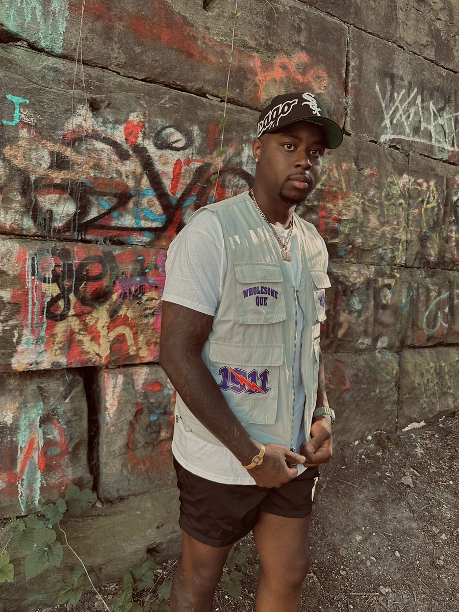 Fisherman vest 🔥🔥 Shop QueTv

IG: QueTv_ 
Website: Revamp2020.org 

#bruhz #ques