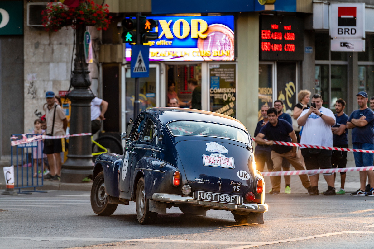 RallytheG's tweet photo. 🚗🌇 #ThrowbackThursday to an electrifying evening on the Ypres to Istanbul rally last summer! 🏁🌆
On a warm, dusky evening of day 11, an adrenaline-pumping city centre circuit took place in the heart of a Arad. 
📸 @gerardbrown_ https://t.co/fNU2d231NW
