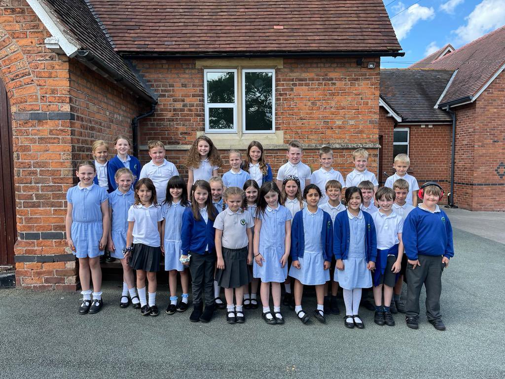 Sycamore class 2023! We are all very proud of you! Happy summer!☀️