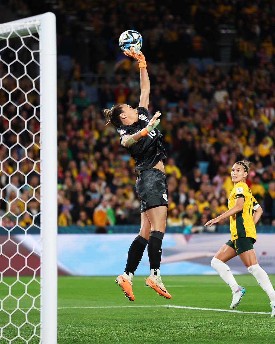 A clean sheet on #FIFAWWC debut ⛔️

#Matildas